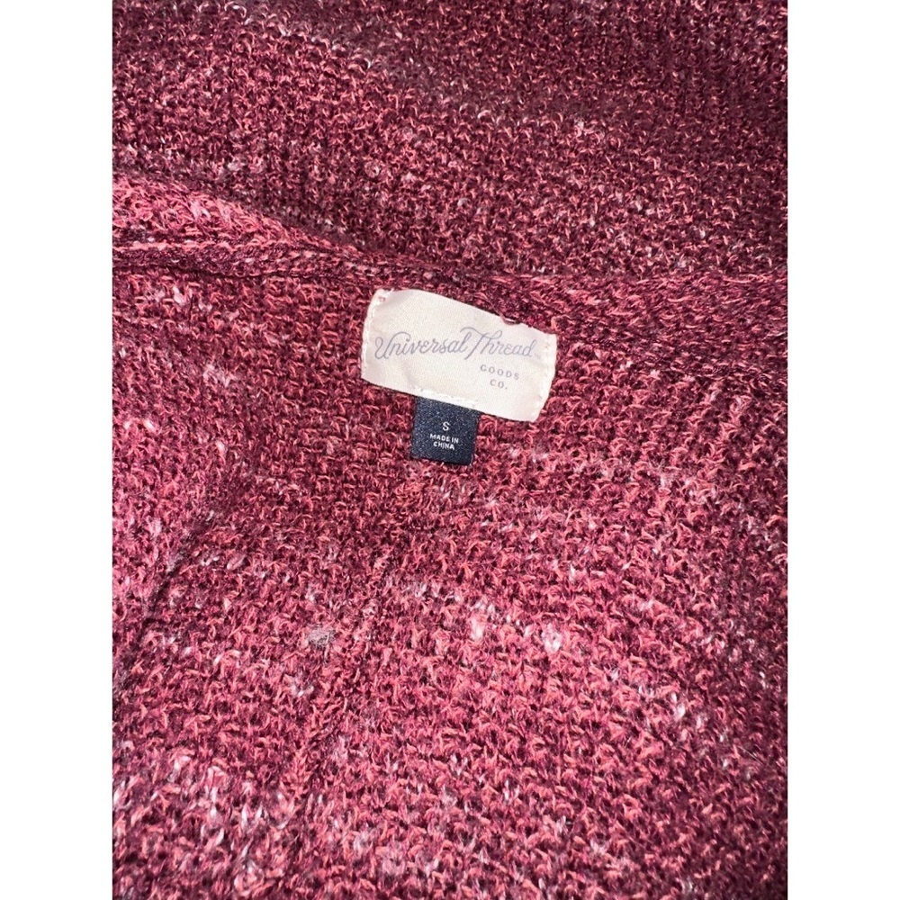 Universal Thread red sweater - Picture 4 of 4